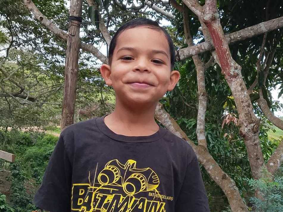 José